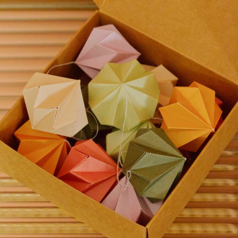 6er Set Origami-Diamanten | Weihnachtsbaum-Anhänger – Bild 2